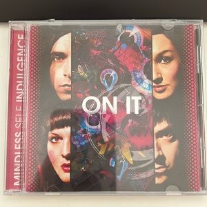 EUC- MINDLESS SELF INDULGENCE ON IT CD